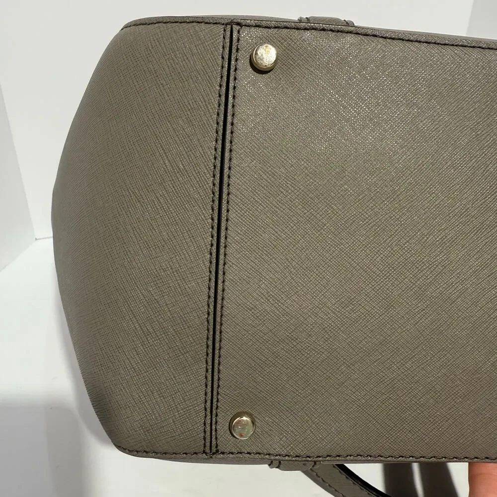 Kate Spade New York Newbury Lane Briar Saffiano Leather Tote in Warm Taupe
